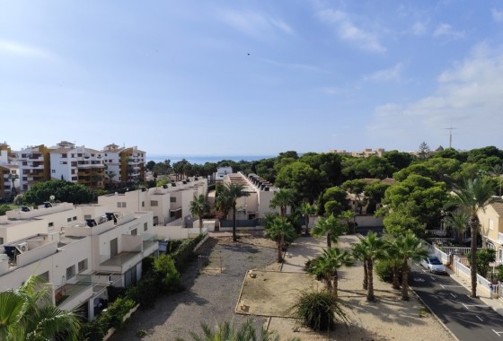 Resale - Apartment - Punta Prima