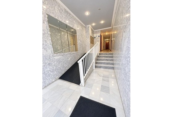 Revente - Appartement - Torrevieja - Estacion de autobuses