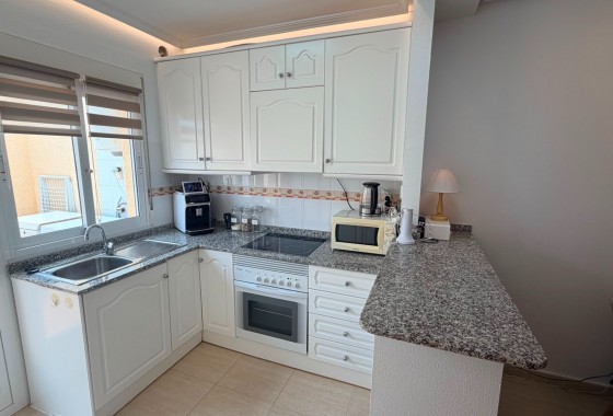 Resale - Townhouse - Los Montesinos - Urbanizacion montesol