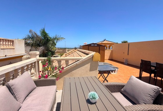 Resale - Townhouse - Los Montesinos - Urbanizacion montesol