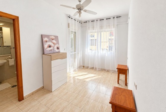 Revente - Appartement - Torrevieja - Centro