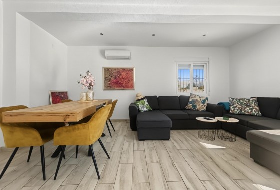 Resale - Detached Villa - Pilar de la Horadada - Pinar de Campoverde