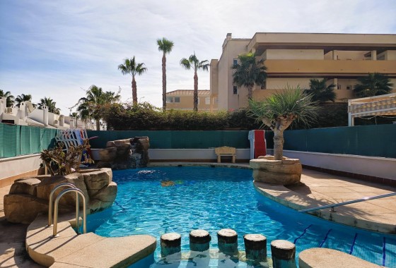 Resale - Apartment - Orihuela Costa - Cabo Roig