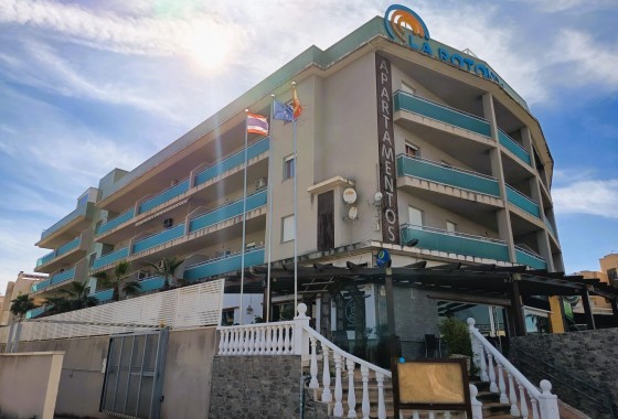Resale - Apartment - Orihuela Costa - Cabo Roig