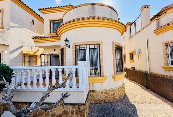 Segunda Mano - Chalet - Los Montesinos - La herrada