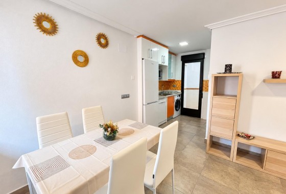 Segunda Mano - Apartamento - Torrevieja - La Mata pueblo