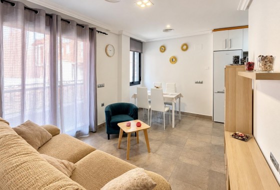 Segunda Mano - Apartamento - Torrevieja - La Mata pueblo