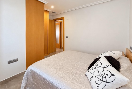 Segunda Mano - Apartamento - Torrevieja - La Mata pueblo